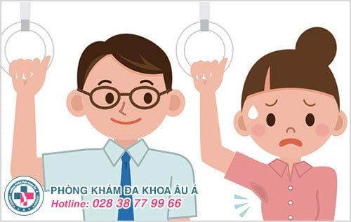 Triệu chứng hôi nách