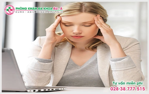 Bệnh á sừng, vẩy nến là một dạng viêm da có thể xuất hiện ở nhiều vị trí khác nhau trên cơ thể, bệnh vảy nến á sừng ở tay, ở đầu, chân.