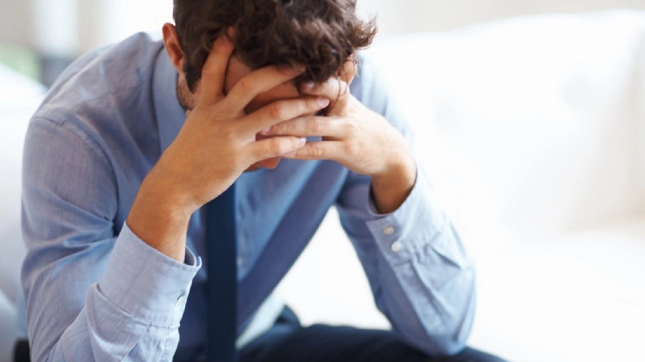 Tự lột bao quy đầu tại nhà có nguy hiểm không?