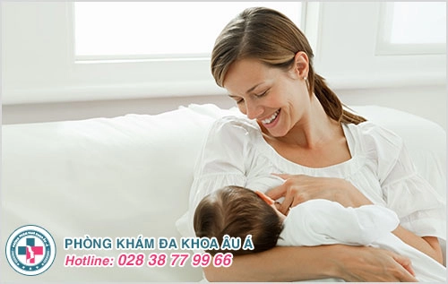 Đang cho con bú có phá thai được không