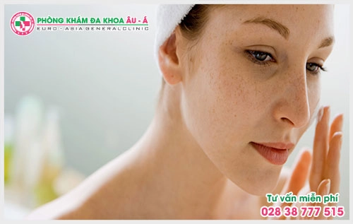 Việc hiểu được các tác nhân gây nên bệnh trị nám sẽ giúp mọi người có cách phòng tránh cũng như chữa trị bệnh tốt hơn